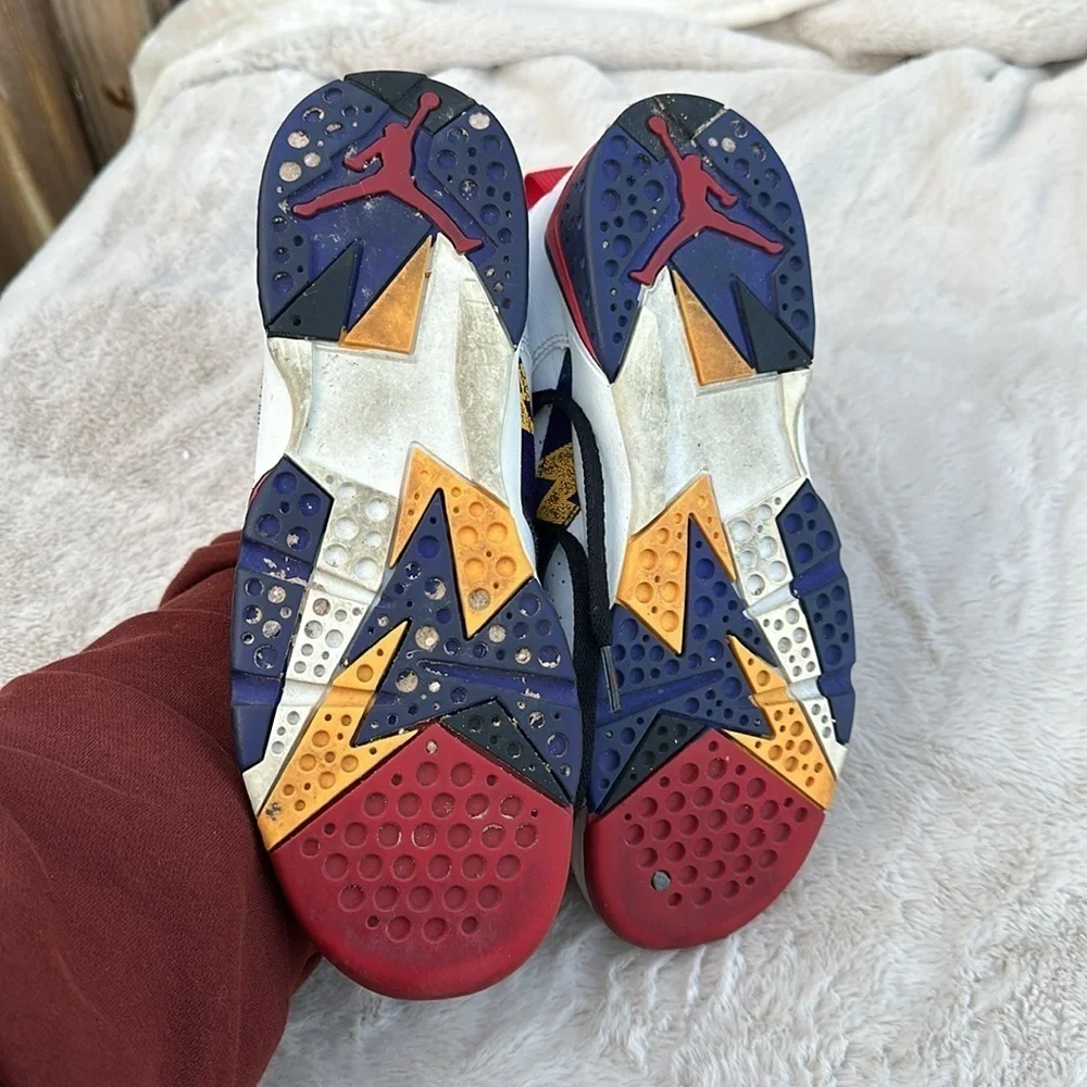 Nike Air Jordan 7 Ugly Sweater Youth 7 Women’s 9